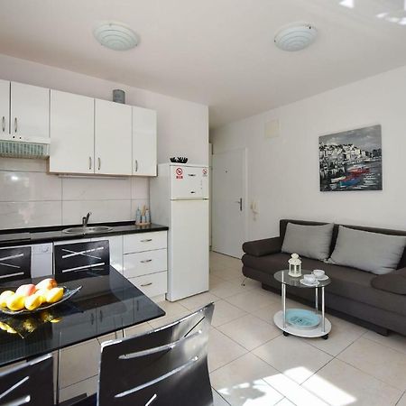 Vicy Apartment Novalja Luaran gambar