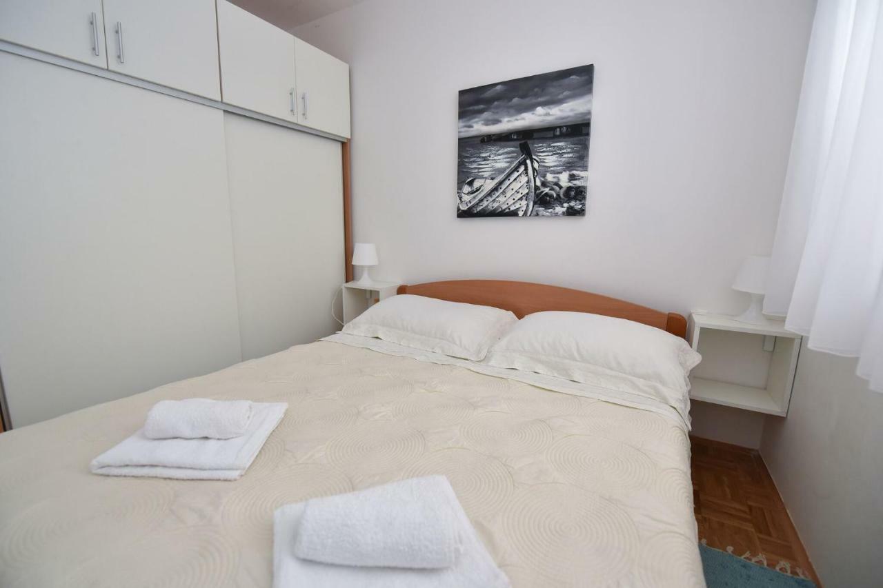 Vicy Apartment Novalja Luaran gambar